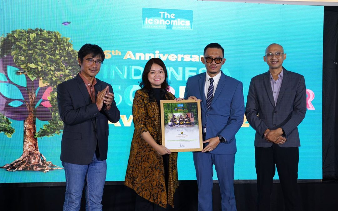 United Tractors Wins the 2024 Indonesia 50 Best CSR Award for Its Consistent Support of Sustainable Development