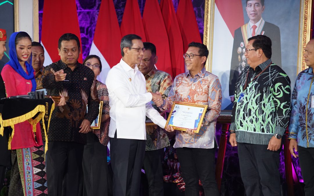 Successfully Reducing Stunting Rate, United Tractors Wins the 2024 Derap Kerja Sama Jakarta (DKJ) Award