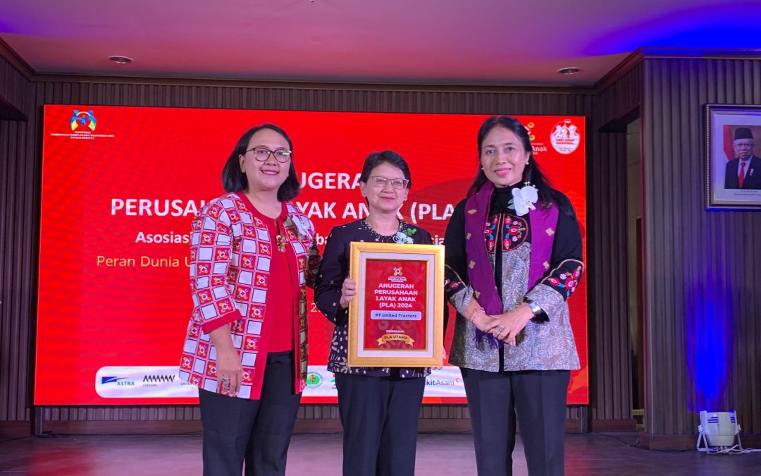 United Tractors Wins the 2024 Child-Friendly Company (PLA) Award for Creating a Child-friendly Work Environment