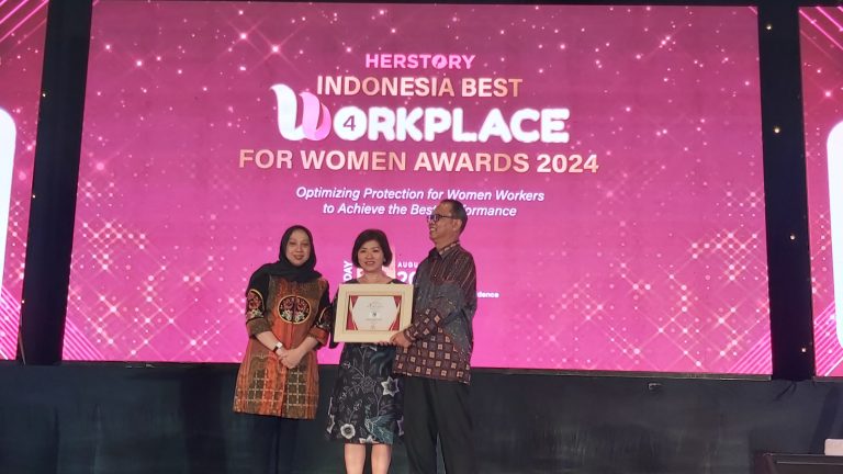 Supporting Diversity and Inclusivity in the Workplace, Pamapersada Nusantara Wins the 2024 Indonesia Best Workplace for Women Awards