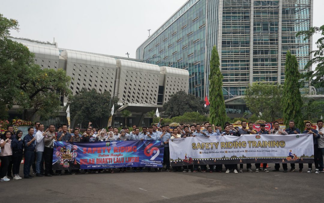 United Tractors Organizes Safety Riding Training to Raise Awareness of Driving Safety