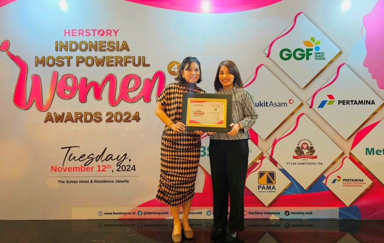 Supporting the Creation of an Inclusive Work Environment, PAMA Director Wins the Indonesian Most Powerful Women 2024 Award