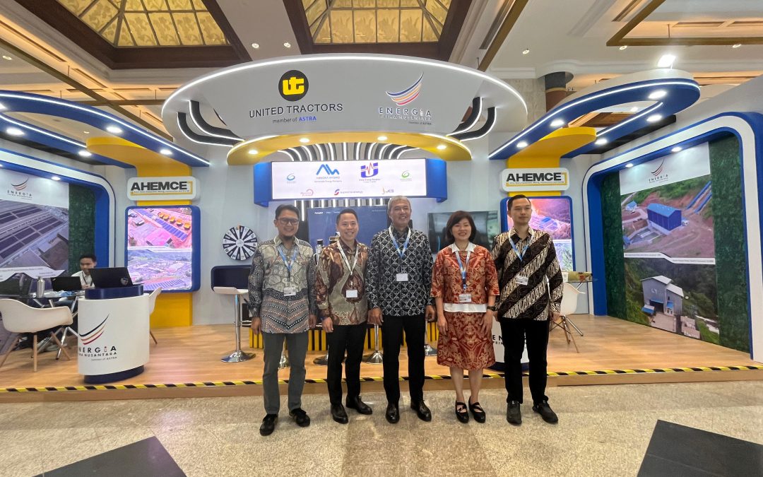 United Tractors and Energia Prima Nusantara Introduce Green Innovation at Electricity Connect 2024