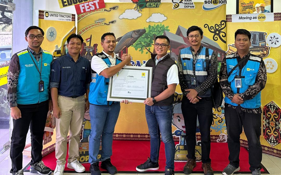 Tegaskan Komitmen Berkelanjutan, United Tractors Terima Renewable Energy Certificate di 28 Lokasi Operasional Sepanjang Tahun 2024